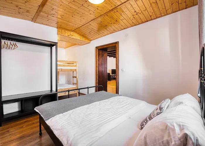 Pod šerákem Apartmanhotel Lipová-lázně